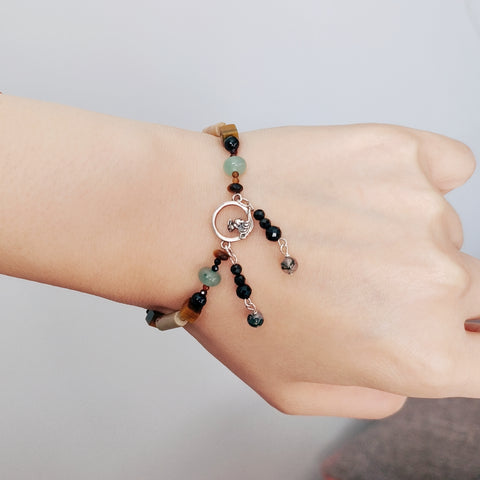 Pulsera de piedras con cuentas en tono tierra Mystic Chic 